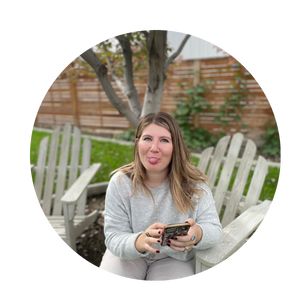 Doula and childbirth educator - me